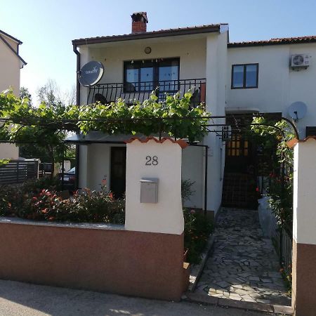 Family Apartman Luka Διαμέρισμα Ρόβινι Εξωτερικό φωτογραφία